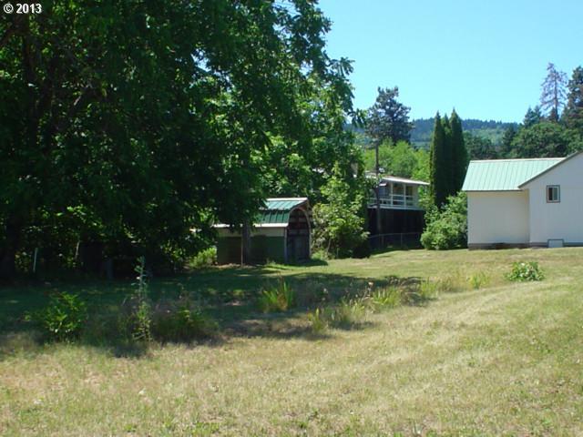 3251 Wyeast Road Hood River, OR 97031 - Photo 15 of 16 Gallery Image 15