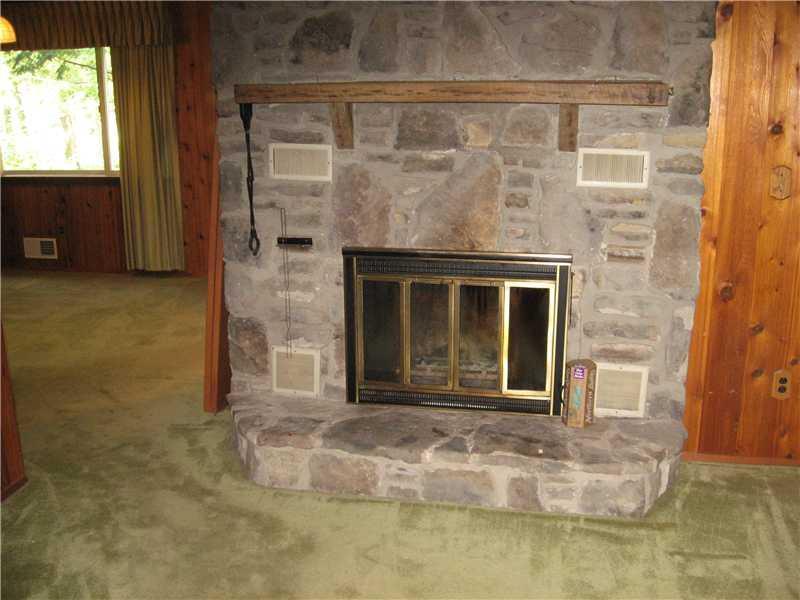 13 Spruce Peak Road Acme, PA 15610 - Photo 10 of 21