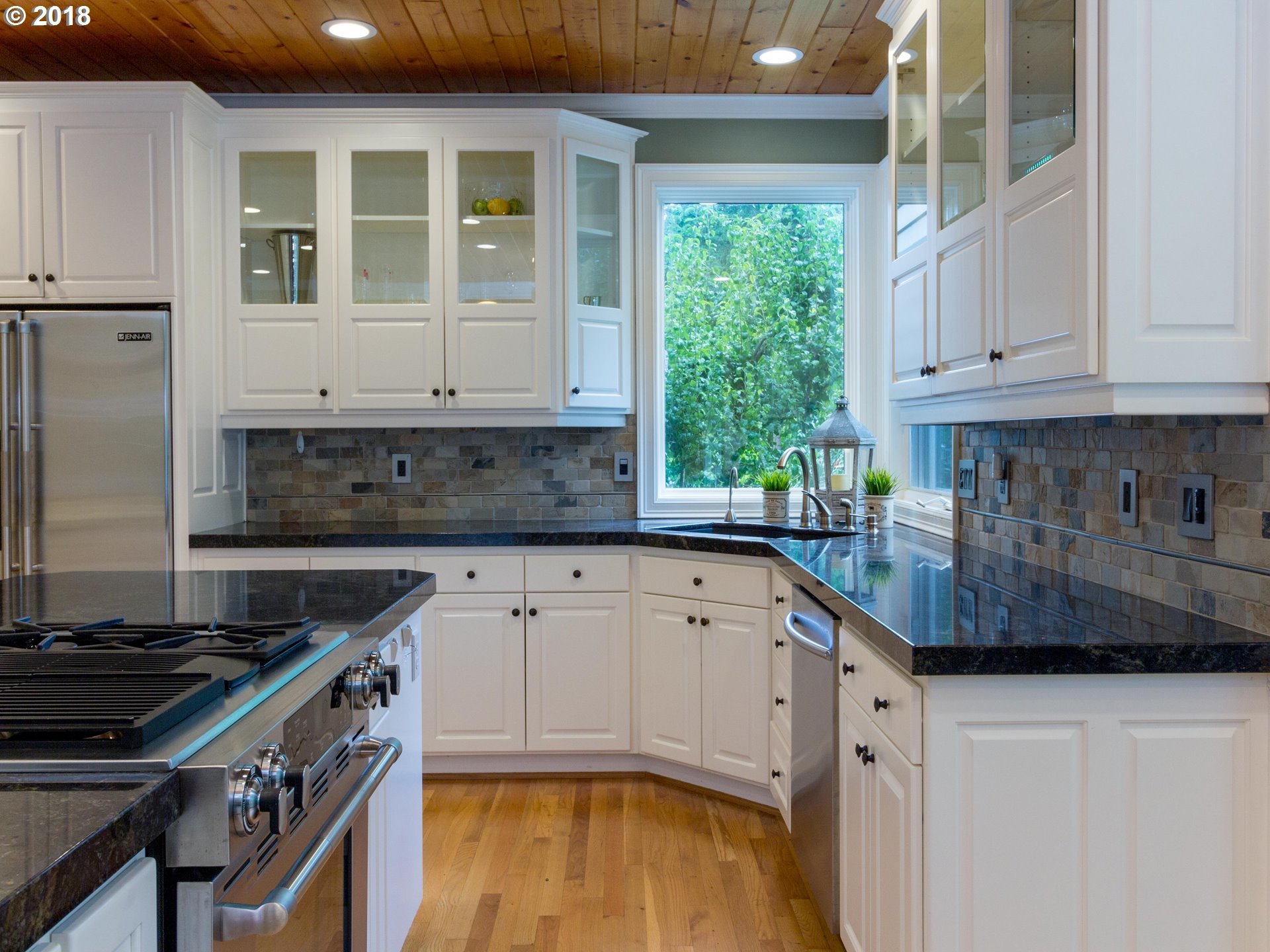 624 Atwater Road Lake Oswego, OR 97034 - Photo 9 of 32 Gallery Image 9