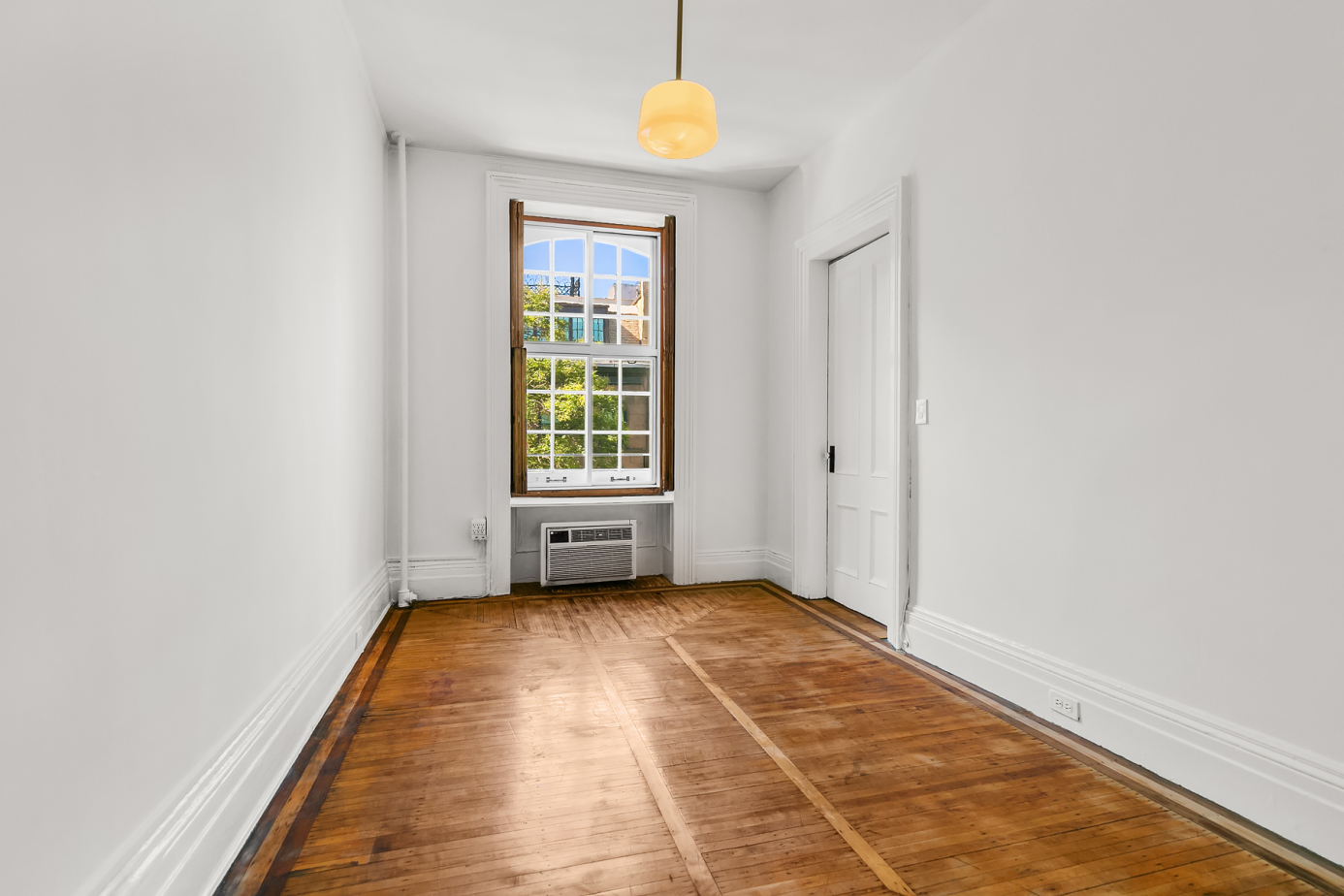 17 West 9th Street, Unit 3F Manhattan, NY 10011 - Photo 4 of 6