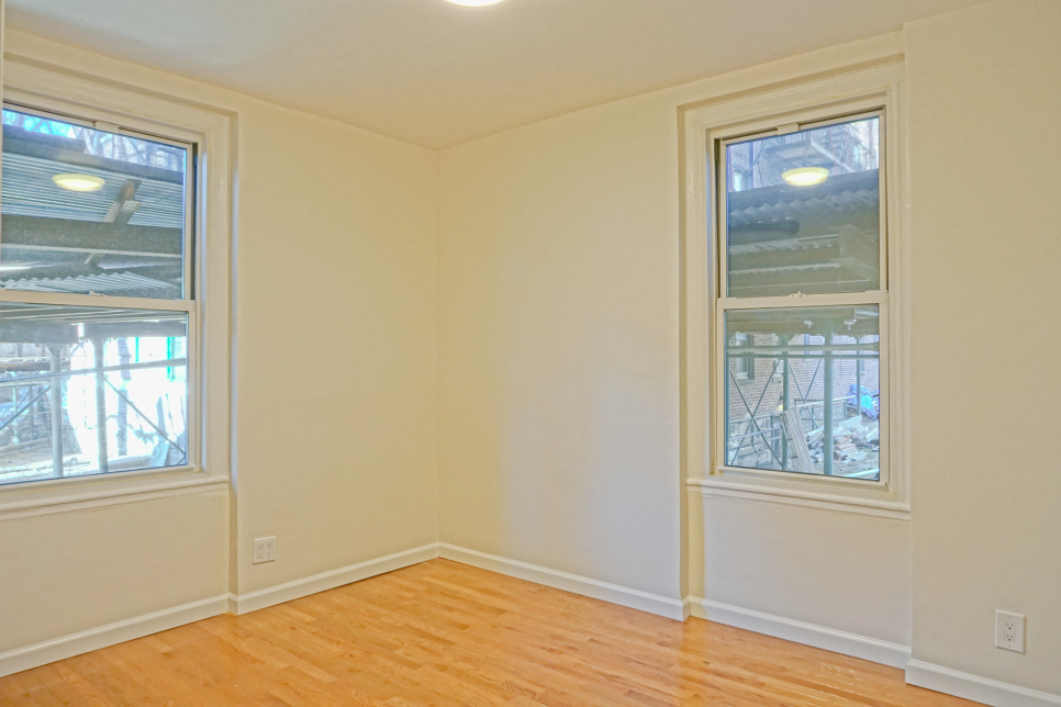 34-47 90th Street, Unit G42 Queens, NY 11372 - Photo 3 of 10