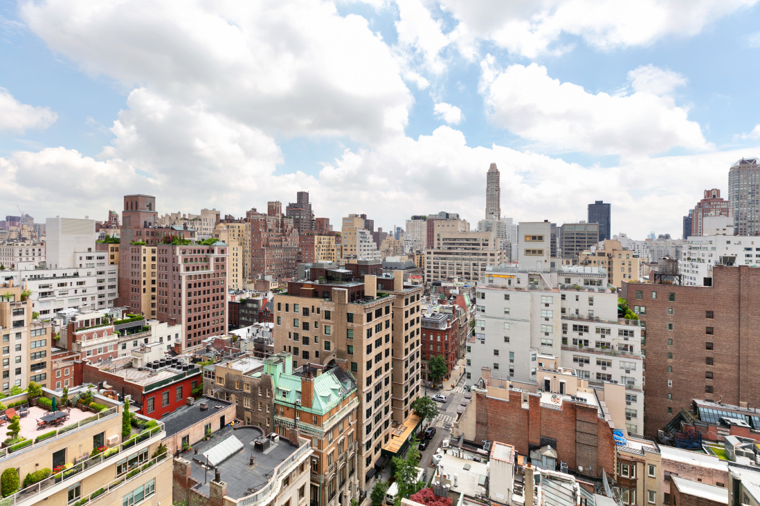 860 5th Ave, Manhattan, NY 10065 - Photo 7 of 8