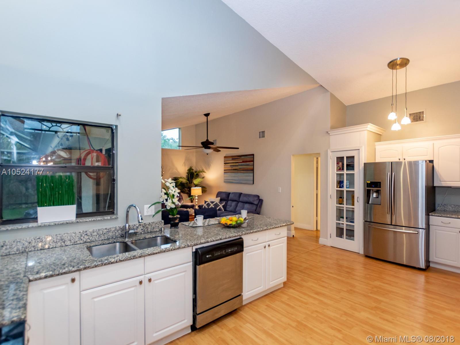 3044 Perriwinkle Circle Davie, FL 33328 - Photo 7 of 60