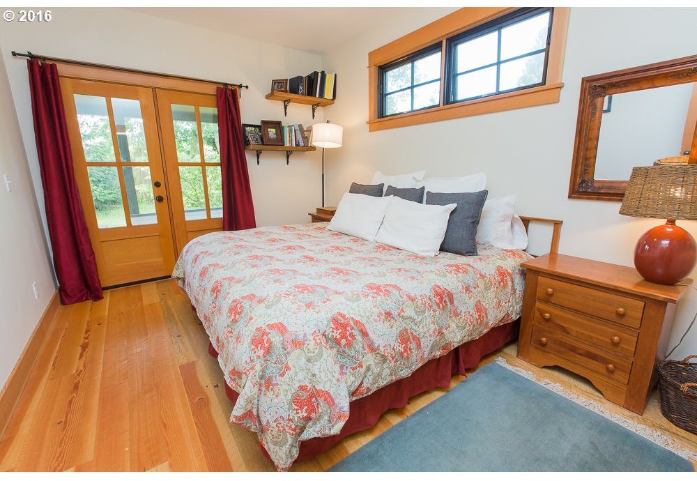 1470 Alameda Road Hood River, OR 97031 - Photo 16 of 28 Gallery Image 16