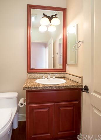 2302 Grant Avenue, Unit 2 Redondo Beach, CA 90278 - Photo 25 of 29 Powder room