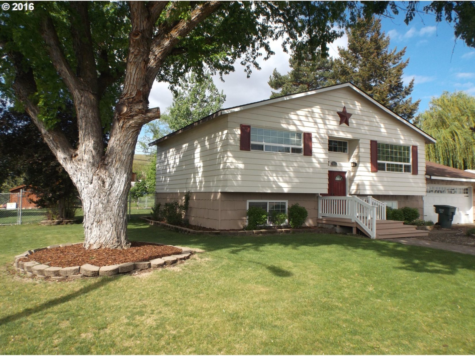 1351 Southwest 41st Street Pendleton, OR 97801 - Photo 22 of 26