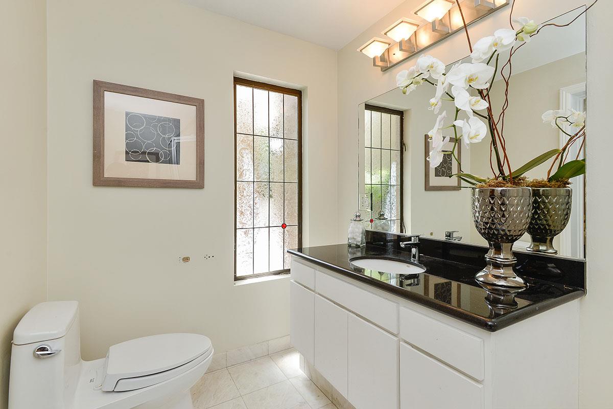 760 Darrell Road Hillsborough, CA 94010 - Photo 50 of 98