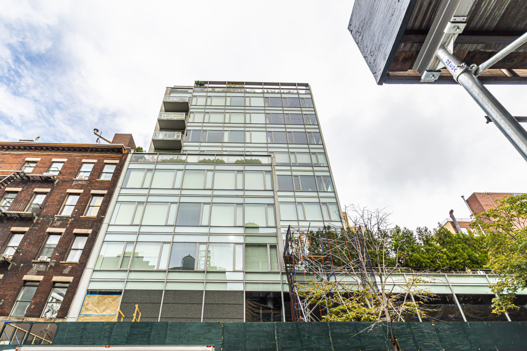 350 W Broadway, Manhattan, NY 10013 - Photo 1 of 3