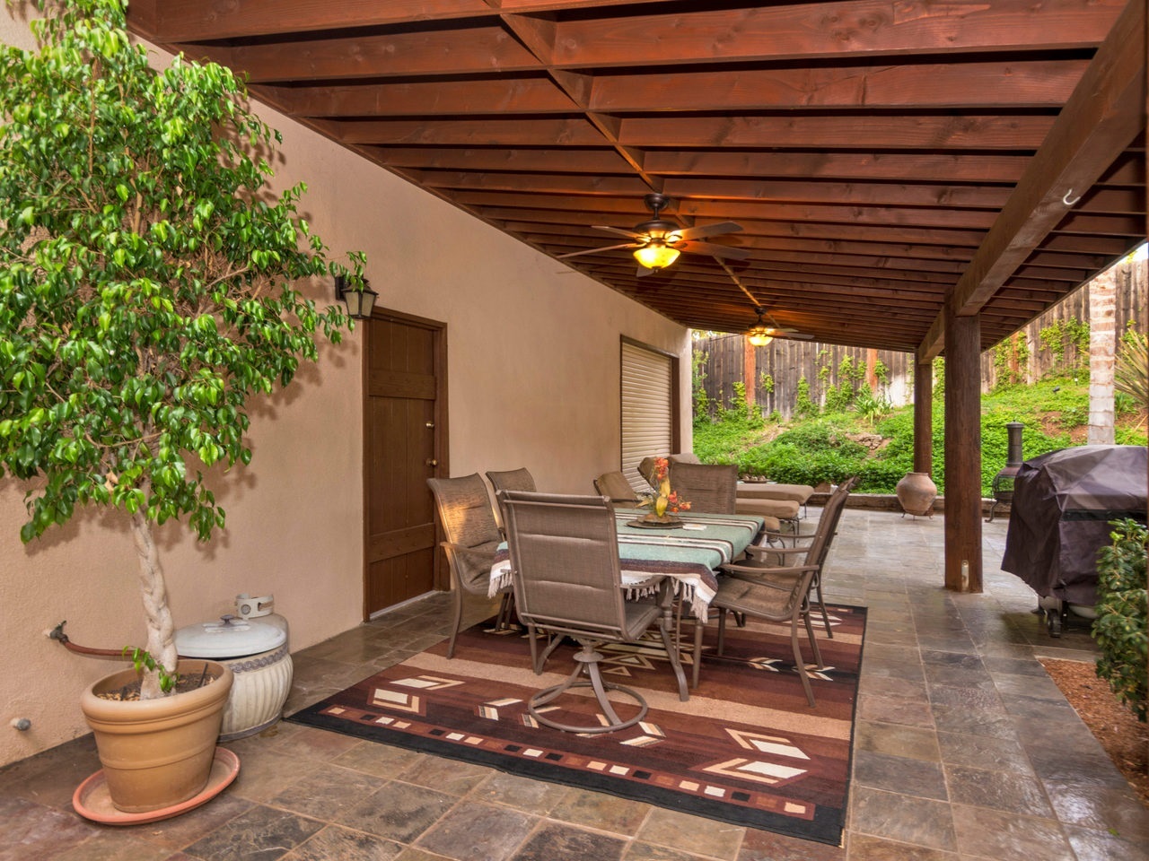 1617 East Mission Road Fallbrook, CA 92028 - Photo 14 of 25