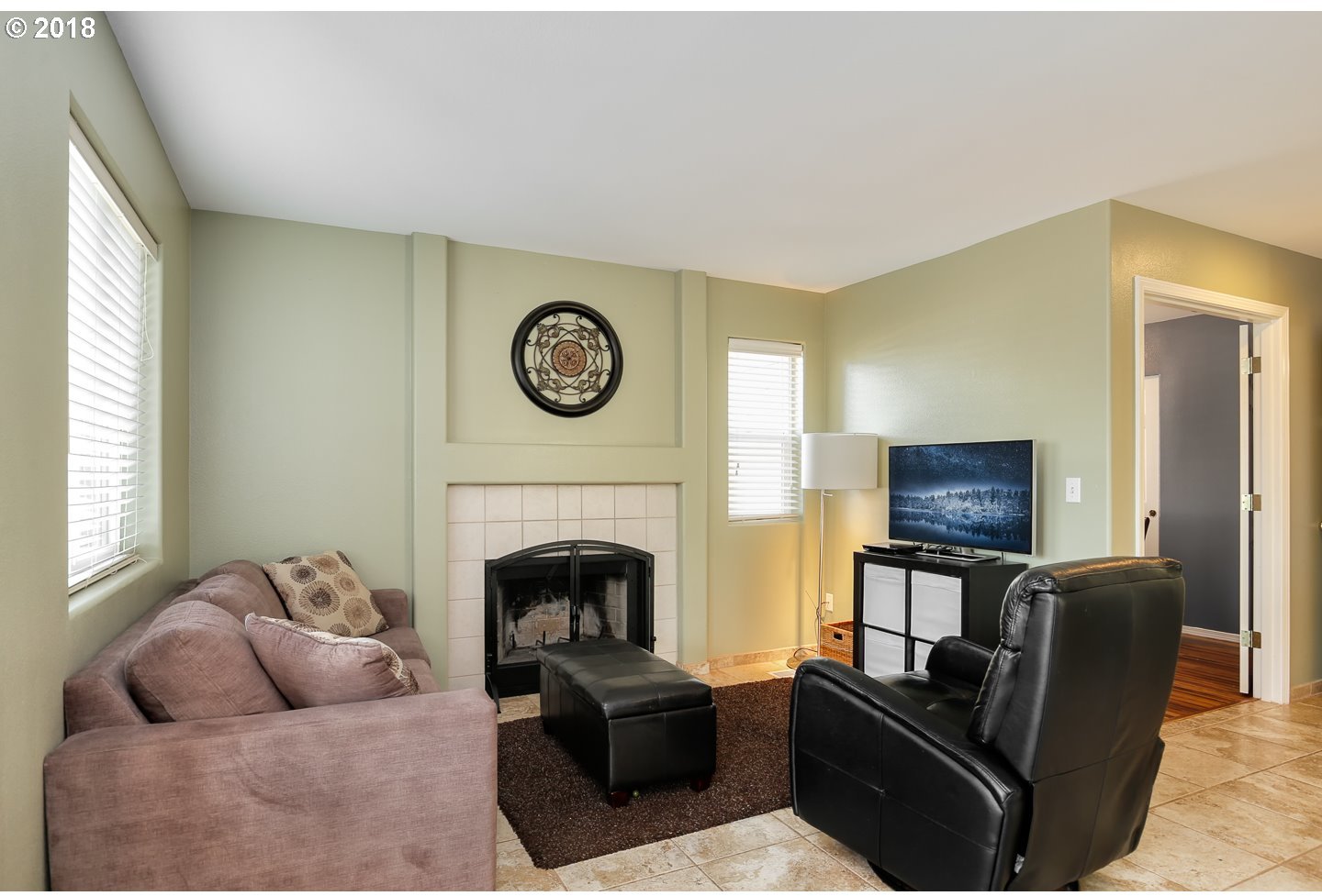 16035 Northwest Rondos Drive Portland, OR 97229 - Photo 14 of 32 Gallery Image 14