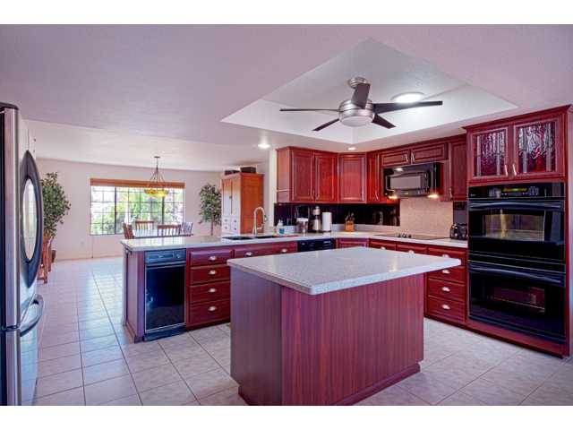 14038 Cheryl Lee Court Lakeside, CA 92021 - Photo 10 of 25