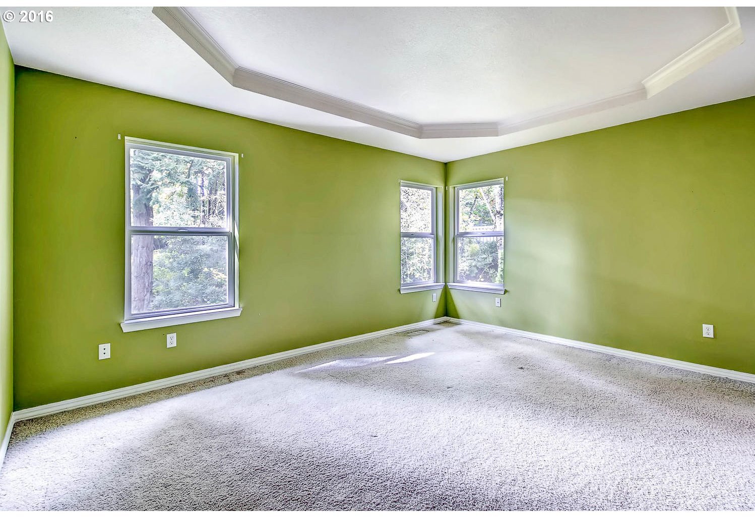 10105 Southwest Shearwater Loop Beaverton, OR 97007 - Photo 5 of 27 Gallery Image 5