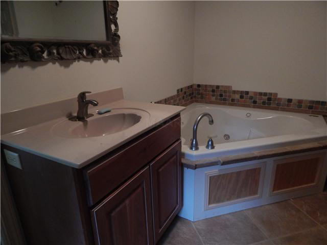 37 South Fernway Road Memphis, TN 38117 - Photo 17 of 24