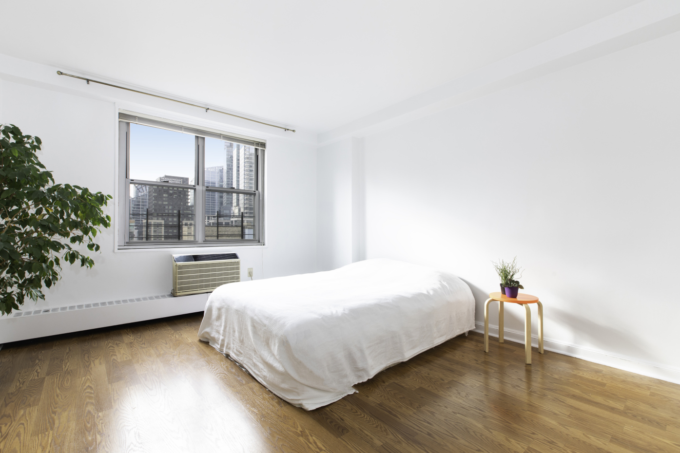 303 West 66th Street, Unit 14HW Manhattan, NY 10023 - Photo 4 of 9