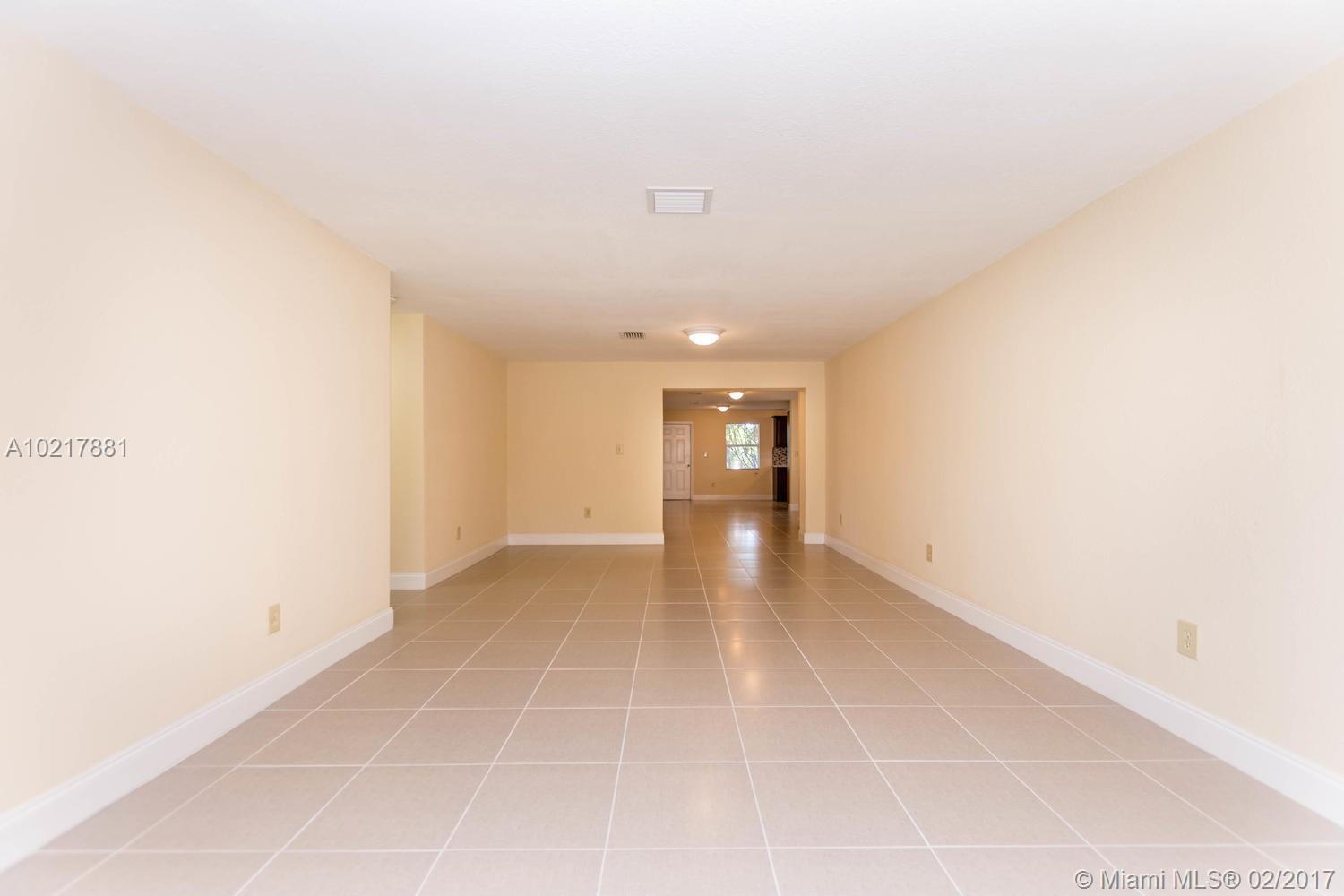 10412 Southwest 173rd Street Miami, FL 33157 - Photo 6 of 29
