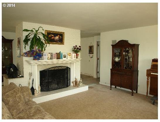 94304 Coldiron Hill Road Gold Beach, OR 97444 - Photo 11 of 16 Gallery Image 11