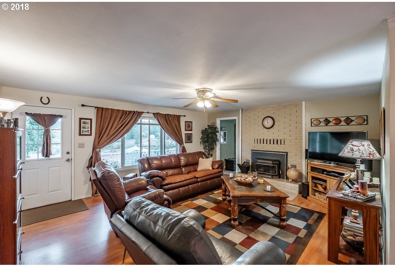 38631 Hungry Hill Road Scio, OR 97374 - Photo 10 of 28 Gallery Image 10