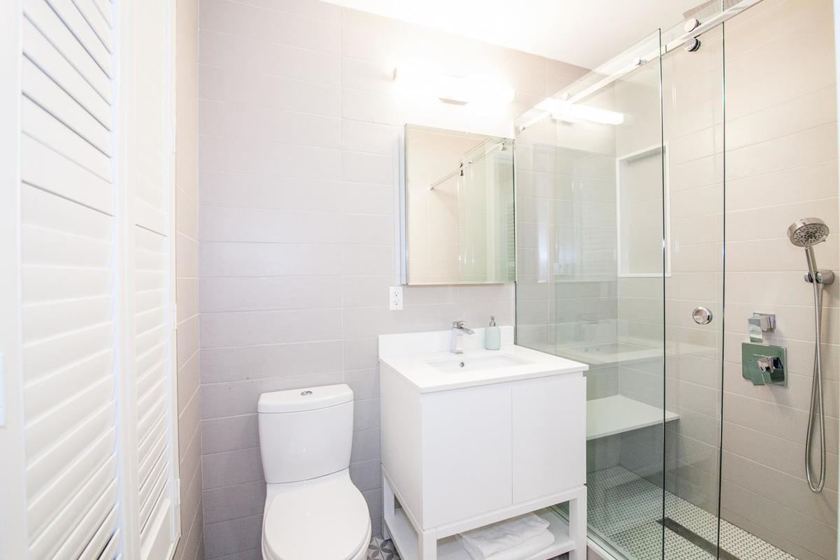 171 Eagle Street, Unit 1A Brooklyn, NY 11222 - Photo 5 of 9