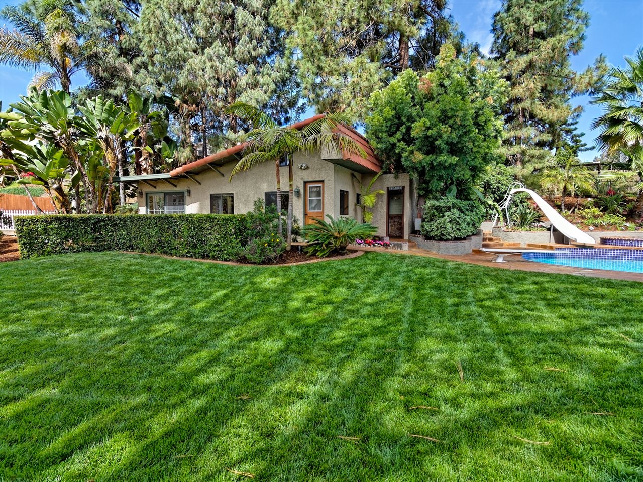 820 Woodside Lane Encinitas, CA 92024 - Photo 4 of 25