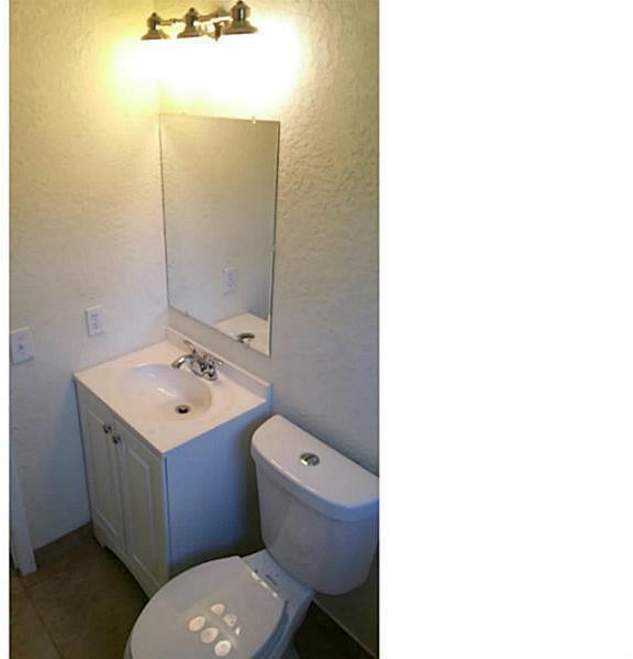 245 Northwest 117th Street Miami, FL 33168 - Photo 9 of 17