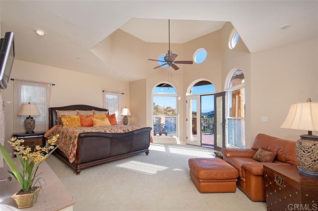 6449 Rainbow Heights Road Fallbrook, CA 92028 - Photo 21 of 25