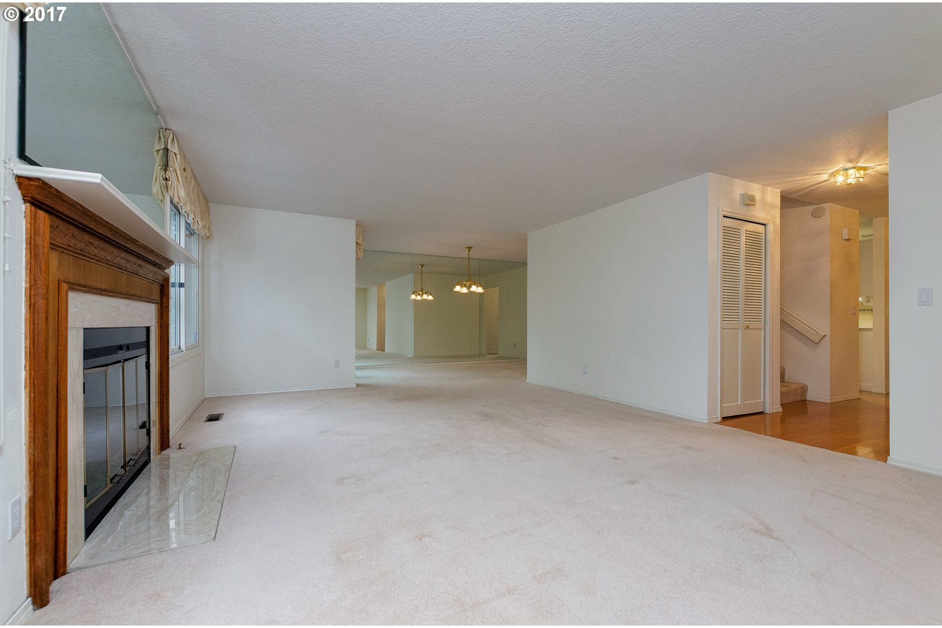 405 Southwest 70th Terrace Portland, OR 97225 - Photo 6 of 29 Gallery Image 6