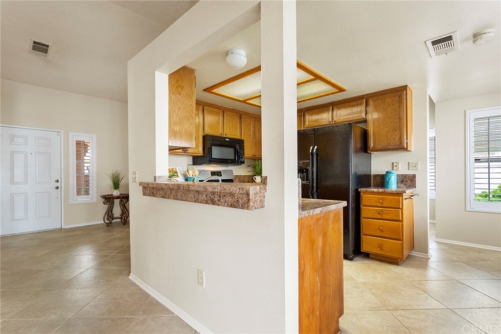 26592 Braddock Road Menifee, CA 92586 - Photo 13 of 36