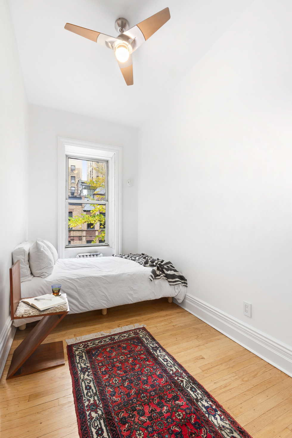 317 West 103rd Street, Unit 3F Manhattan, NY 10025 - Photo 3 of 9