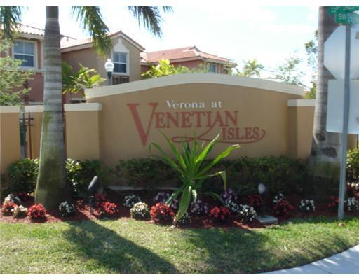 3047 Southwest 153rd Path, Unit 3047 Miami, FL 33185 - Photo 1 of 12 Gallery Image 1