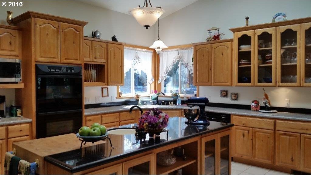 1150 Indian Bend Road Umpqua, OR 97486 - Photo 30 of 32 Gallery Image 30