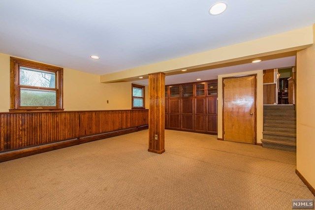 11 Watchtower Road Denville, NJ 07834 - Photo 9 of 25