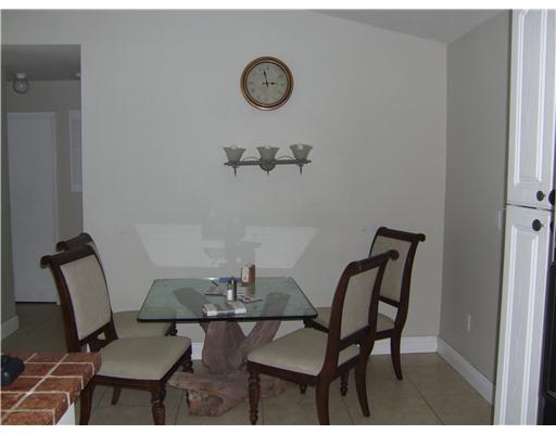 15450 Southwest 157th Terrace Miami, FL 33187 - Photo 5 of 12