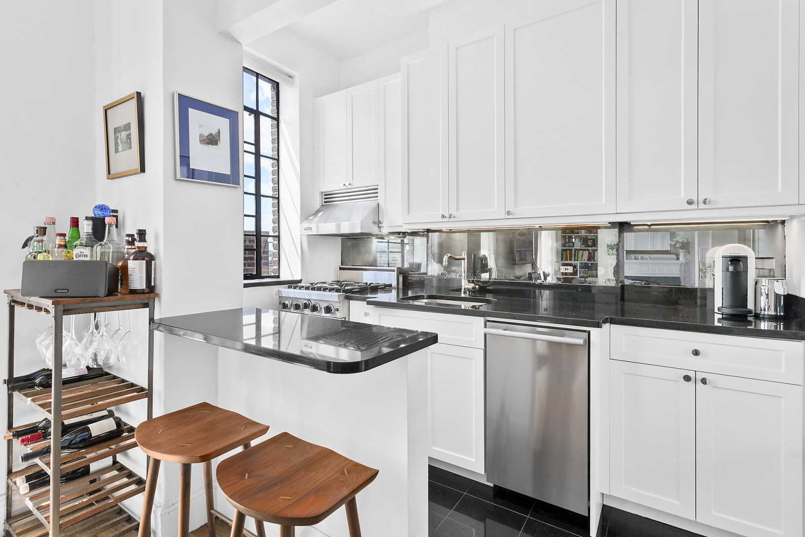 1 Christopher Street, Unit PHA Manhattan, NY 10014 - Photo 2 of 6