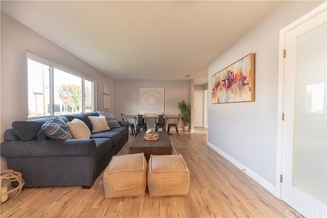 $1,799,999 | 397 La Perle Lane, Costa Mesa, CA 92627