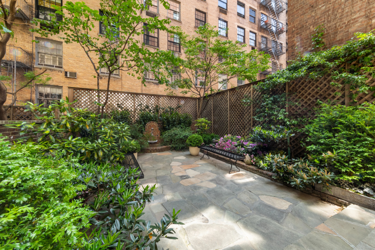 40 East 67th Street Manhattan, NY 10065 - Photo 22 of 25