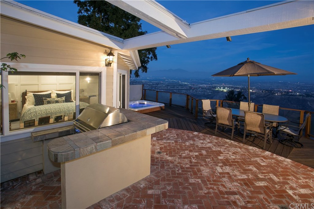 3064 Nestall Road Laguna Beach, CA 92651 - Photo 2 of 29