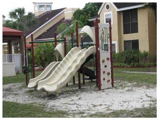 10441 Southwest 156th Court, Unit 426 Miami, FL 33196 - Photo 3 of 5