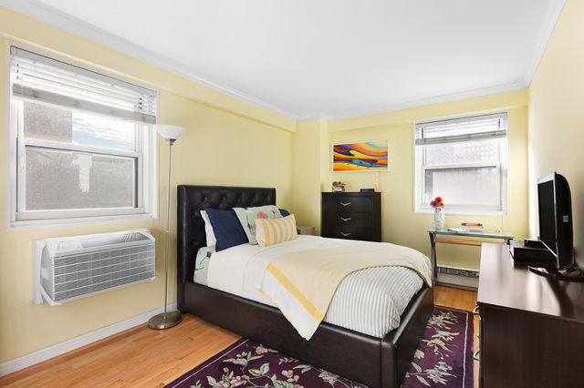 $795,000 | 191 Willoughby Street, Unit 9M | Downtown Brooklyn