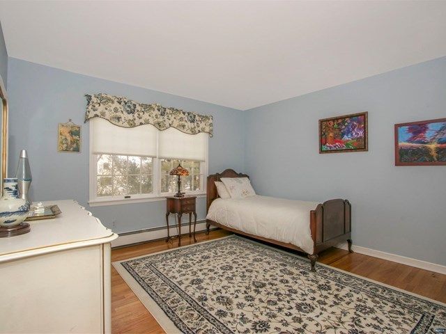 397 Stonycroft Road Ridgewood, NJ 07450 - Photo 13 of 23