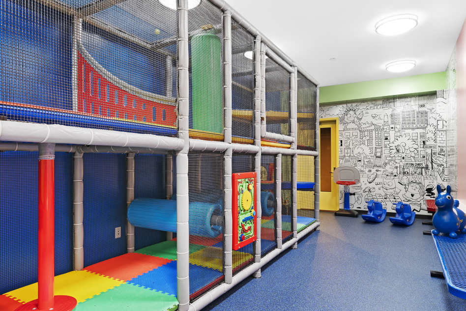 360 Furman Street, Unit 715 Brooklyn, NY 11201 - Photo 17 of 23