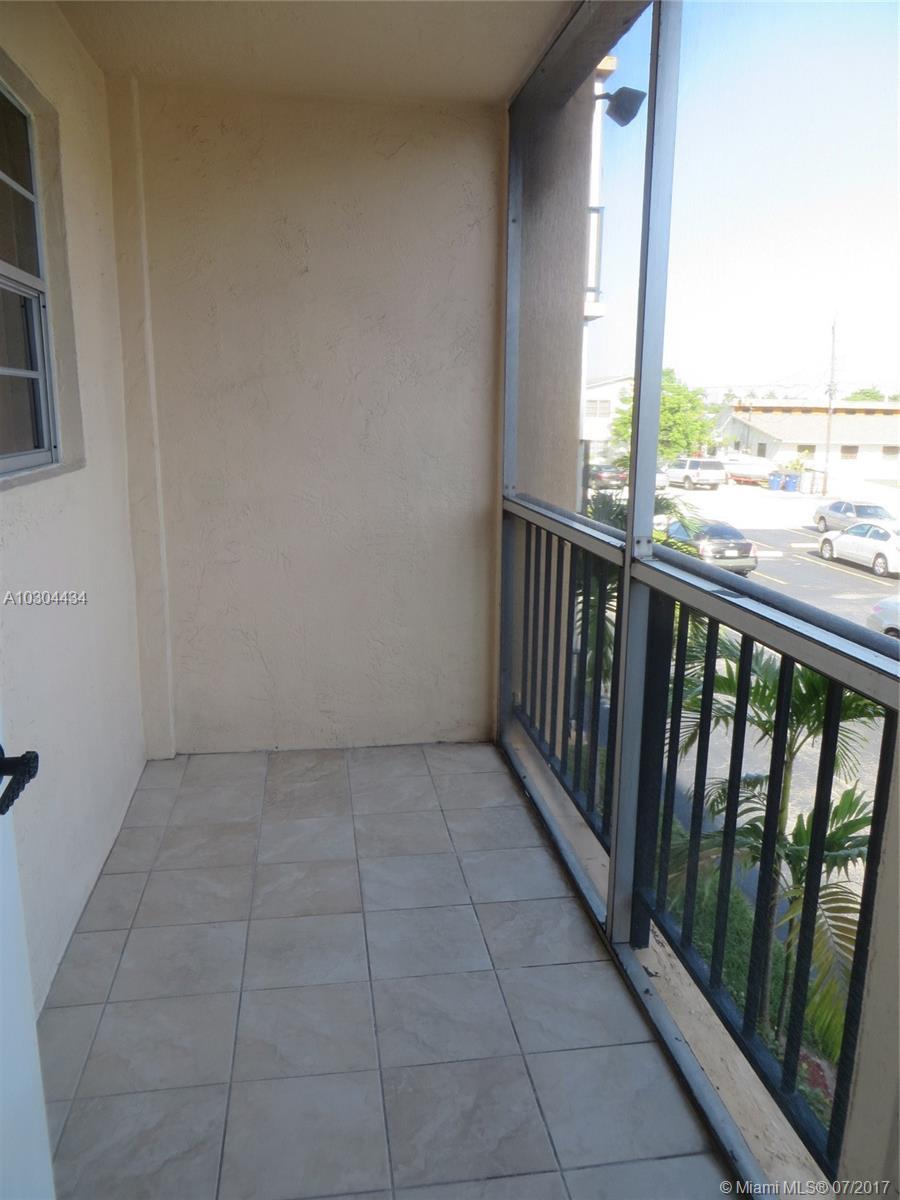 220 Southwest 9th Avenue, Unit 219 Hallandale, FL 33009 - Photo 19 of 24
