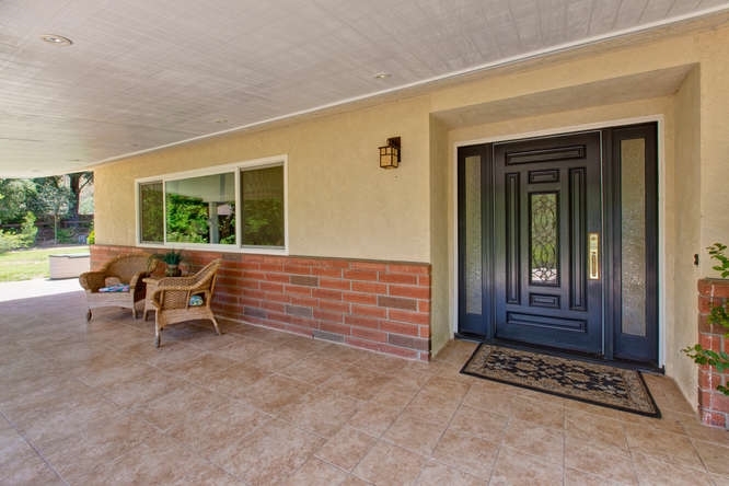 30138 Lilac Road Valley Center, CA 92082 - Photo 3 of 25