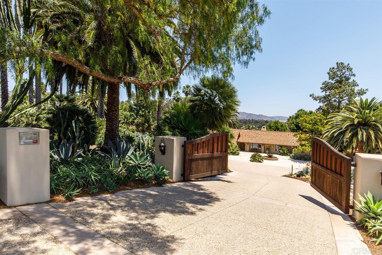 7063 Via De Maya Rancho Santa Fe, CA 92067 - Photo 22 of 25