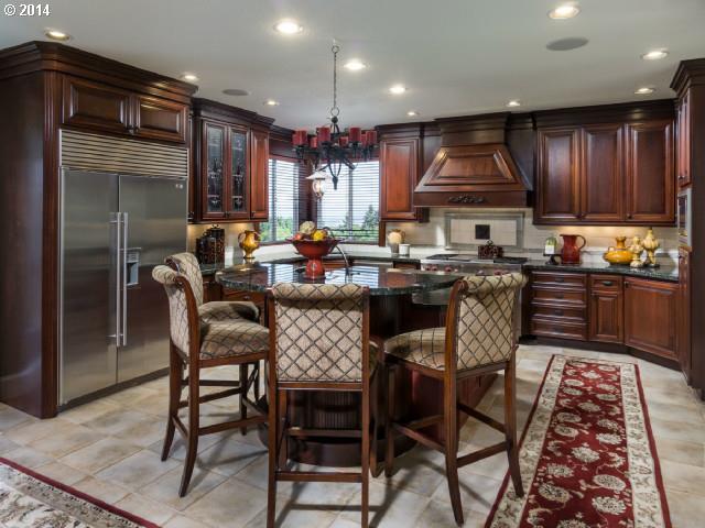 27017 Southwest Ladd Hill Road Sherwood, OR 97140 - Photo 10 of 16 Gallery Image 10