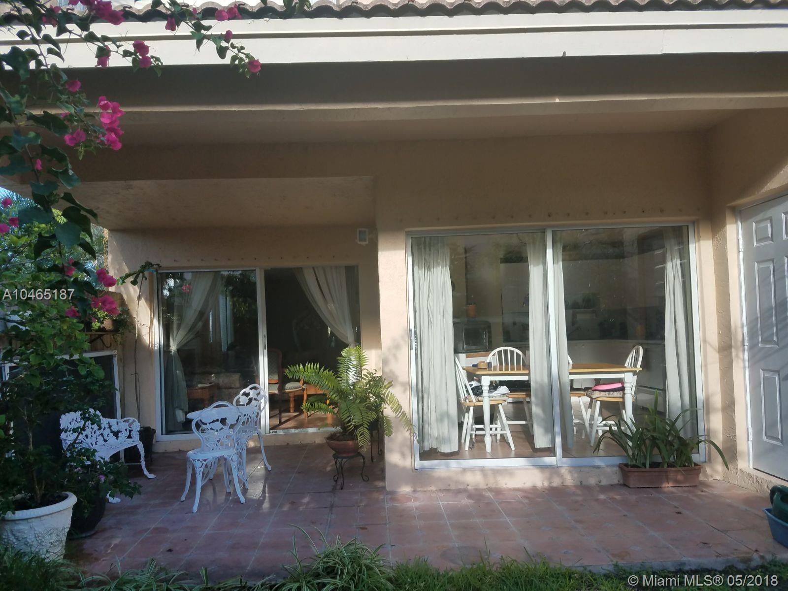 7404 Southwest 162nd Place Miami, FL 33193 - Photo 16 of 49 Gallery Image 16