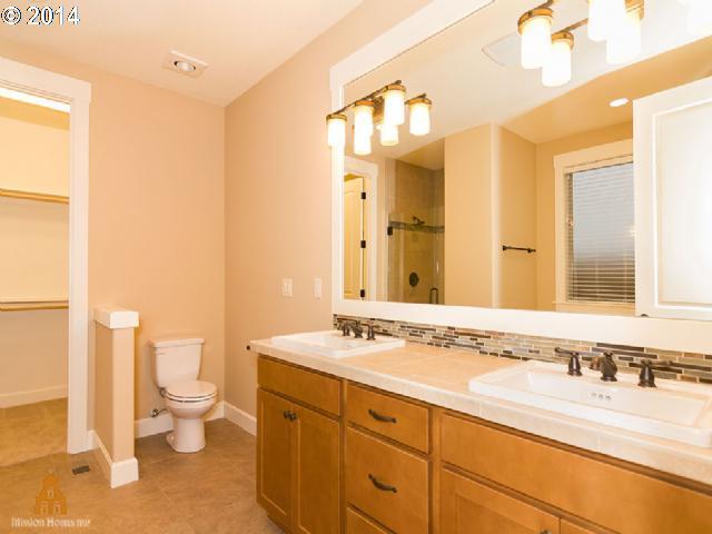 11345 Northwest Leahy Road Portland, OR 97229 - Photo 6 of 10 Gallery Image 6