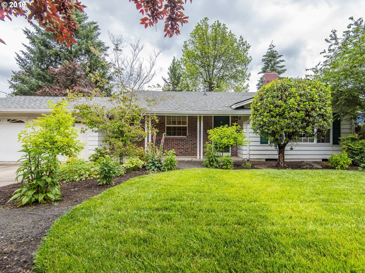 9210 Southwest Jamieson Road Beaverton, OR 97005 - Photo 1 of 28 Gallery Image 1
