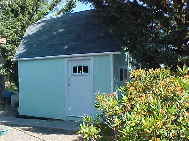 241 Raintree Avenue Sutherlin, OR 97479 - Photo 15 of 16 Gallery Image 15