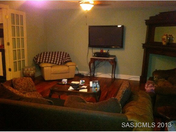 111 Argus Road St. Augustine, FL 32086 - Photo 9 of 11 Family room