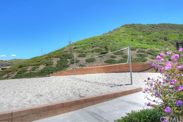 28301 Via Del Mar San Juan Capistrano, CA 92675 - Photo 26 of 39 Sand volleyball in community.